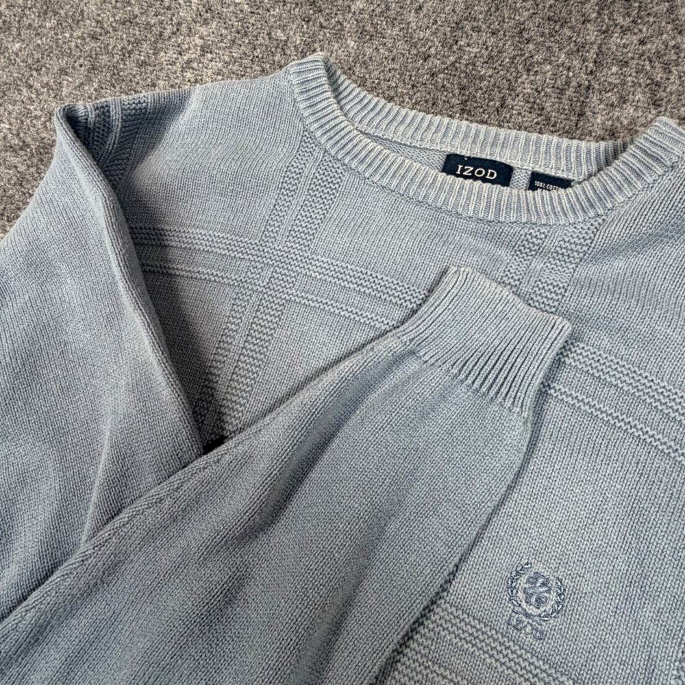 VTG Izod Mens Size Large LT Light Blue Cotton Windowpane Grid Crewneck Sweater